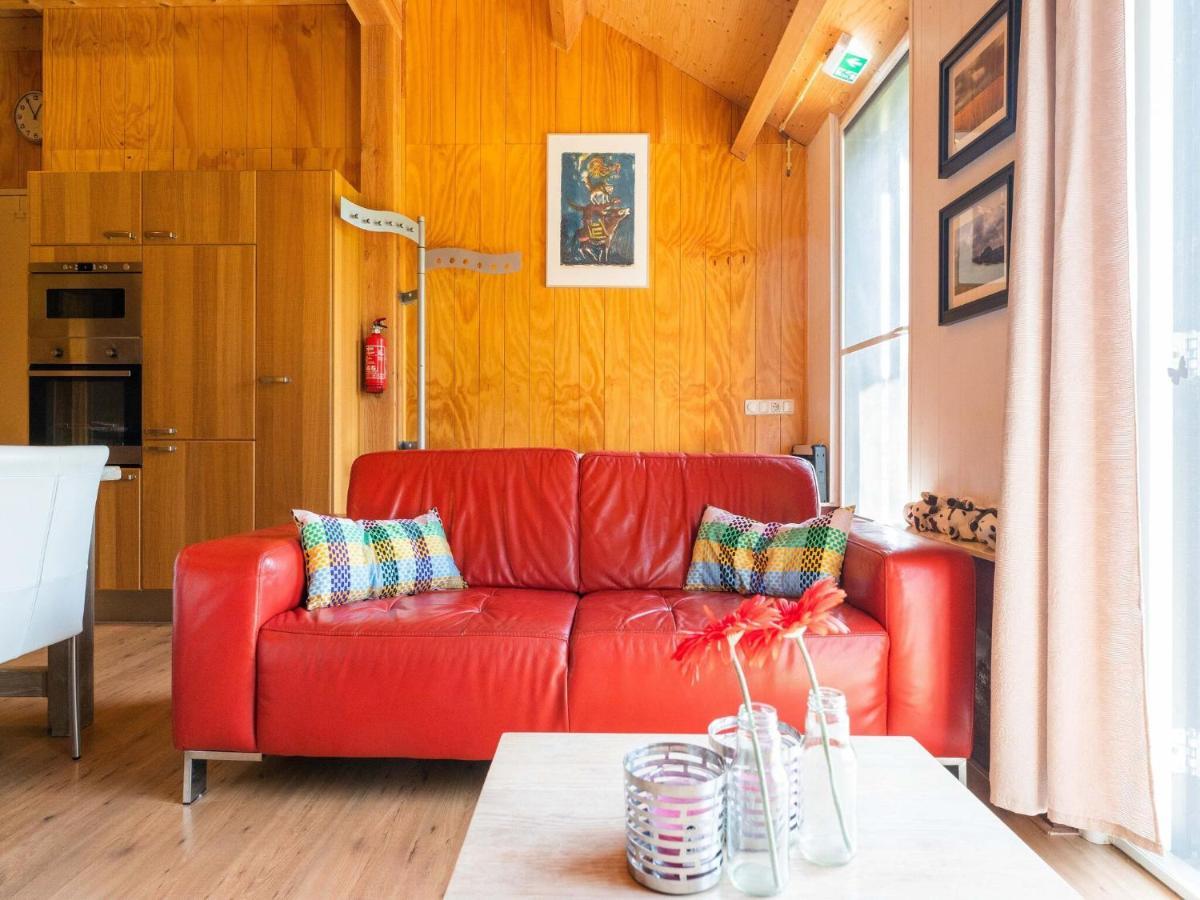 A Lovely Cottage On The Dwingelderveld Nature Park Beilen Exterior foto