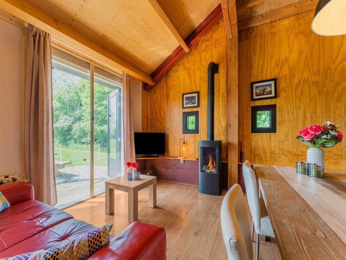 A Lovely Cottage On The Dwingelderveld Nature Park Beilen Exterior foto