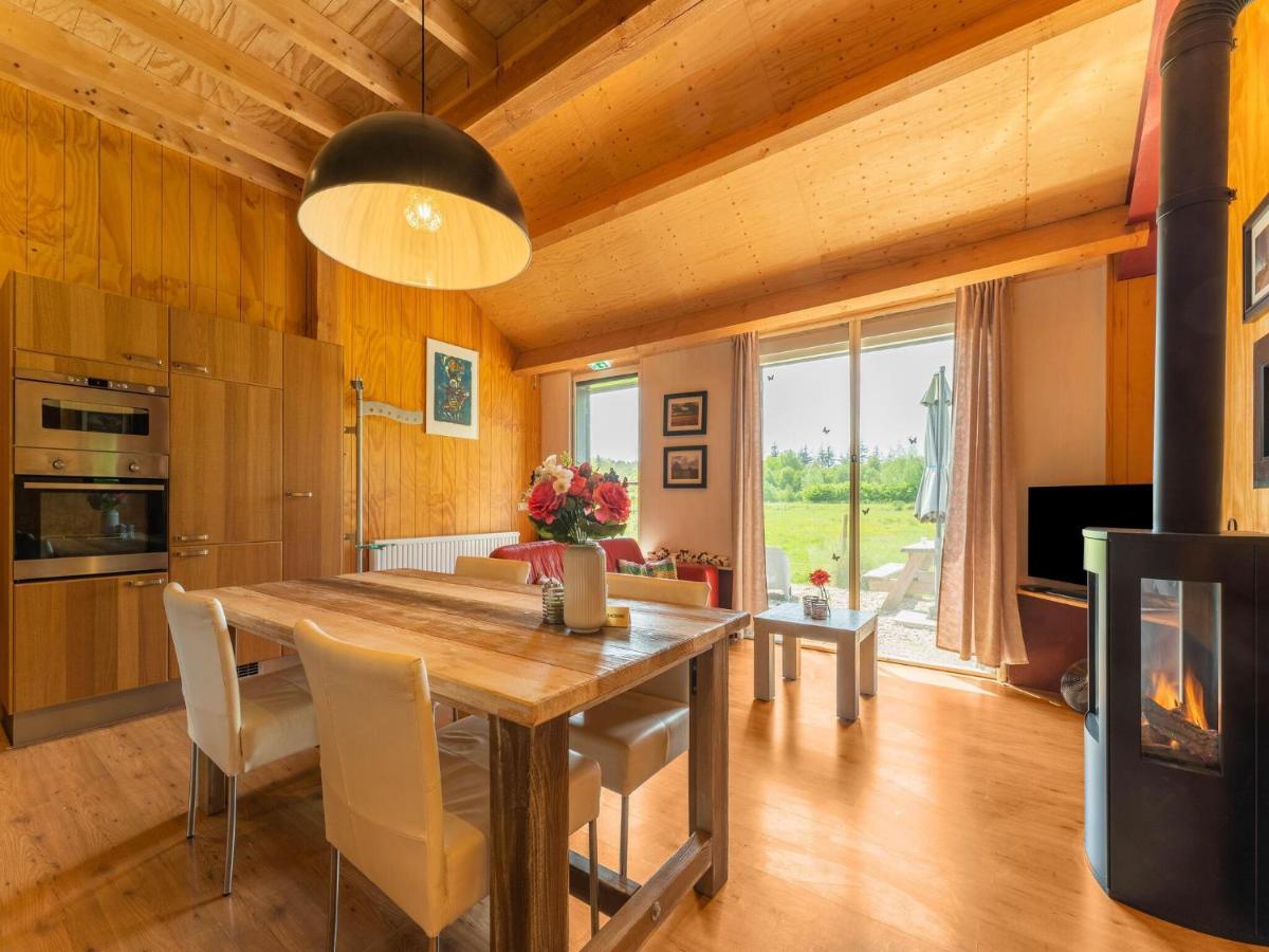 A Lovely Cottage On The Dwingelderveld Nature Park Beilen Exterior foto